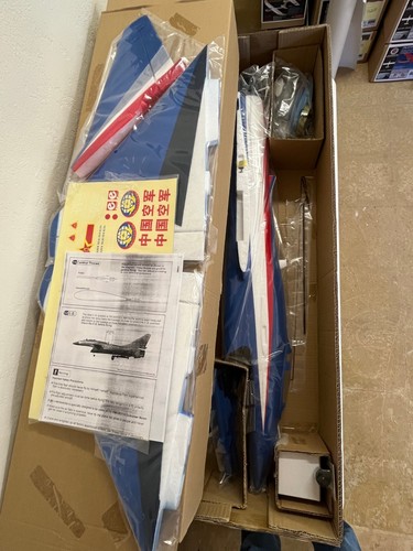 WORLD MODELS J-10B FIGHTER EDF ARF W/MOTOR & FAN RC MODEL AIRPLANE KIT #1124 - Picture 4 of 5