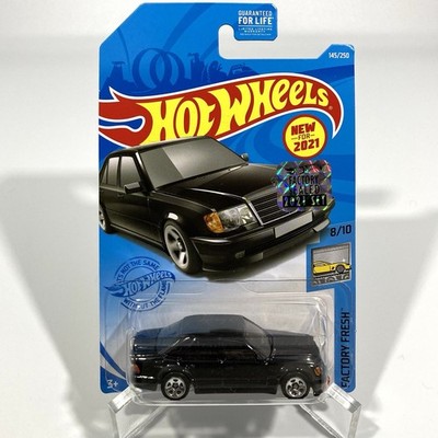 Hot Wheels Mercedes-Benz 500 E Factory Fresh 8/10 GRX59