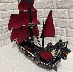 NEW MOC Pirates: Queen Anne's Revenge 4195 1097 Pcs w/ Minifigures (READ)