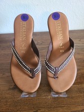 NEW! ITALIAN SHOEMAKERS SANDELS SIZE 8.5