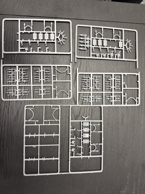 Warhammer 40k Chaos Space Marines Rhino Bits On 6x Sprues GW 1999