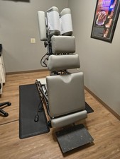 Lloyd Chiropractic Adjusting Table hi-lo Thompson Drop Pneumatic Manual