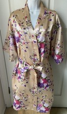 ASIAN STYLE KIMONO/ROBE SATIN VIBRANT FLORAL FABRIC TIE-WASHABLE-RELAXED  NWOT-M  