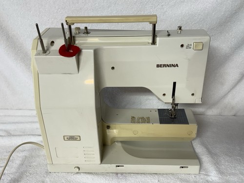 Bernina Sewing Machine Model 1130 Switzerland READ DESCRIPTION AS IS - Picture 9 of 24