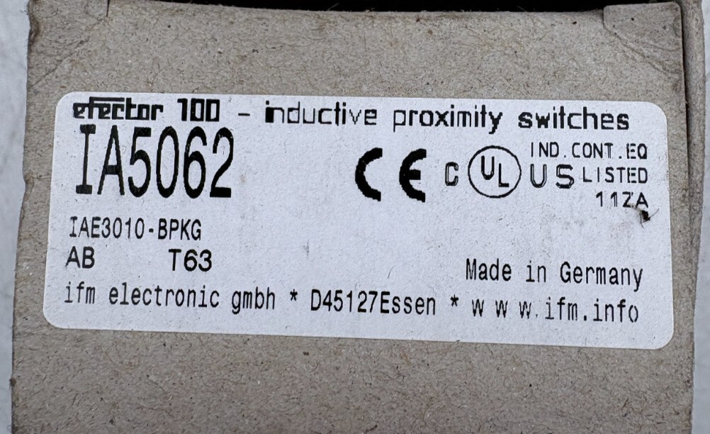 IFM ELECTRONIC IA5062 capteur PNP NO sans contact portée stable en milieu humide