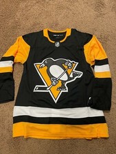 Ultimate Pittsburgh Penguins Collector and Super Fan Gift Guide 57