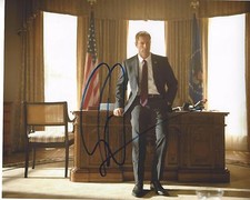 AARON ECKHART SIGNED OLYMPUS HAS FALLEN 8X10 PHOTO W/COA LONDON PRESIDENT