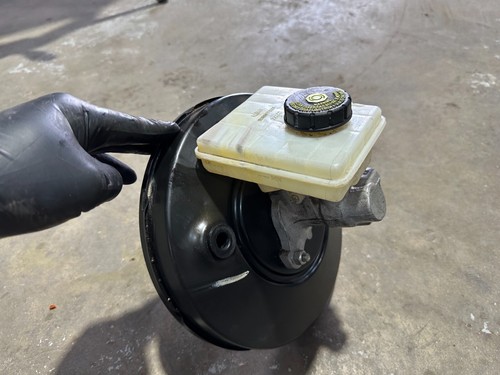 Вакуумный усилитель тормозов