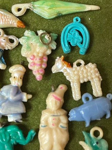 Vintage Celluloid Cracker Jack prize charm lot clown baker pearl pig frog fruit - Picture 2 of 14