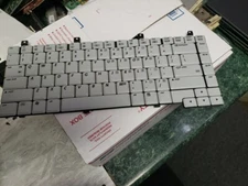 394277-001 AECT1TPU023 GENUINE HP KEYBOARD COMPAQ M2000 M2105 free ship