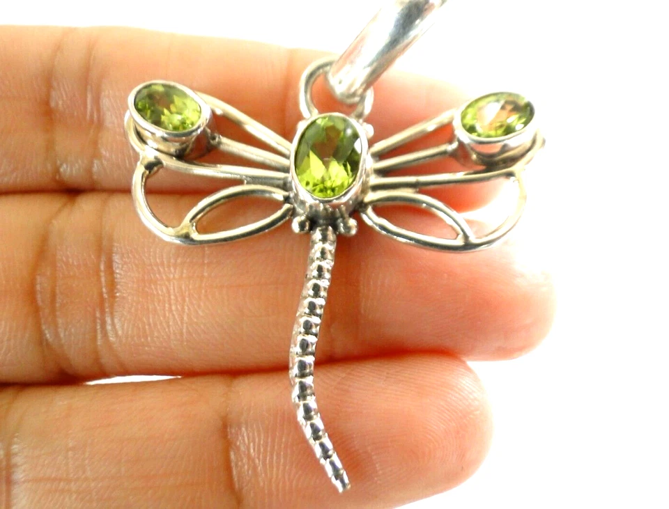 Green Peridot Dragonfly 925 Sterling Silver Pendant - Image 2 of 4