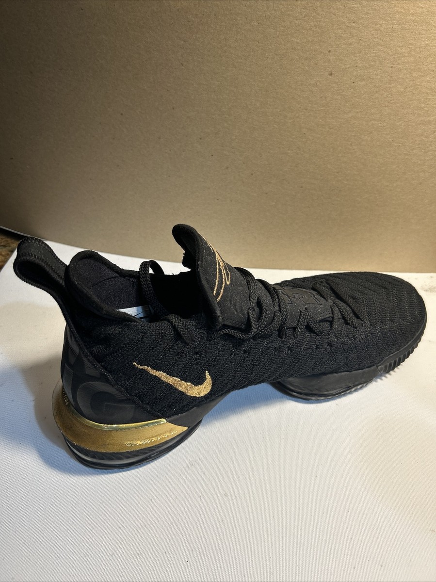 NIKE Lebron James I'm King 2018 Men's Size 13 Great Shape