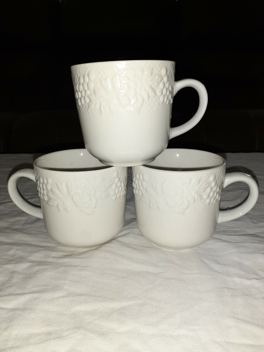 Vintage Gibson Everyday China Coffee Tea Cup Mug White Raised Fruit