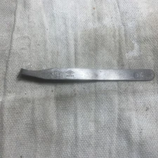 Vintage EREM Swiss made 15 ANW clipper tweezers. 