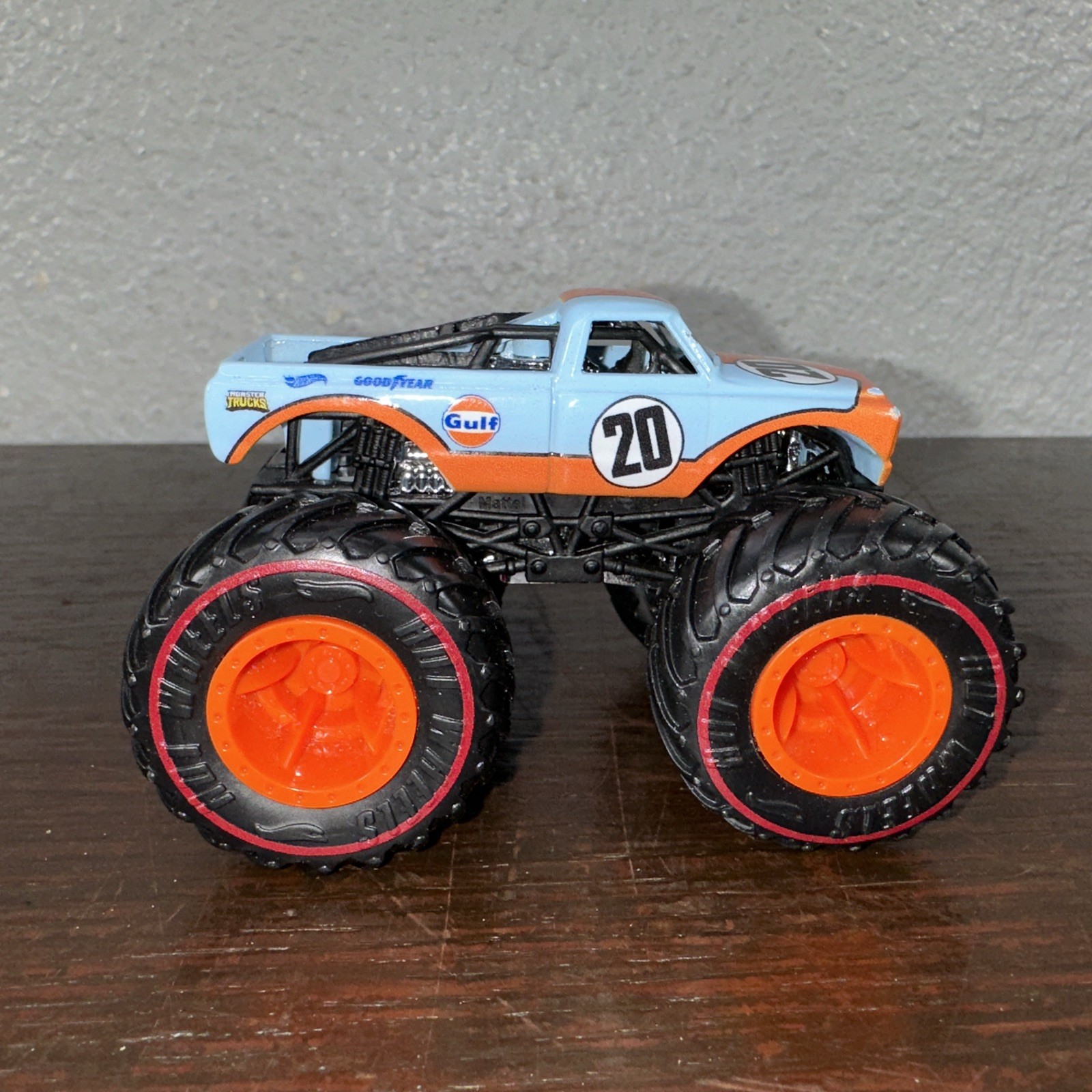 Picture 3 of 5