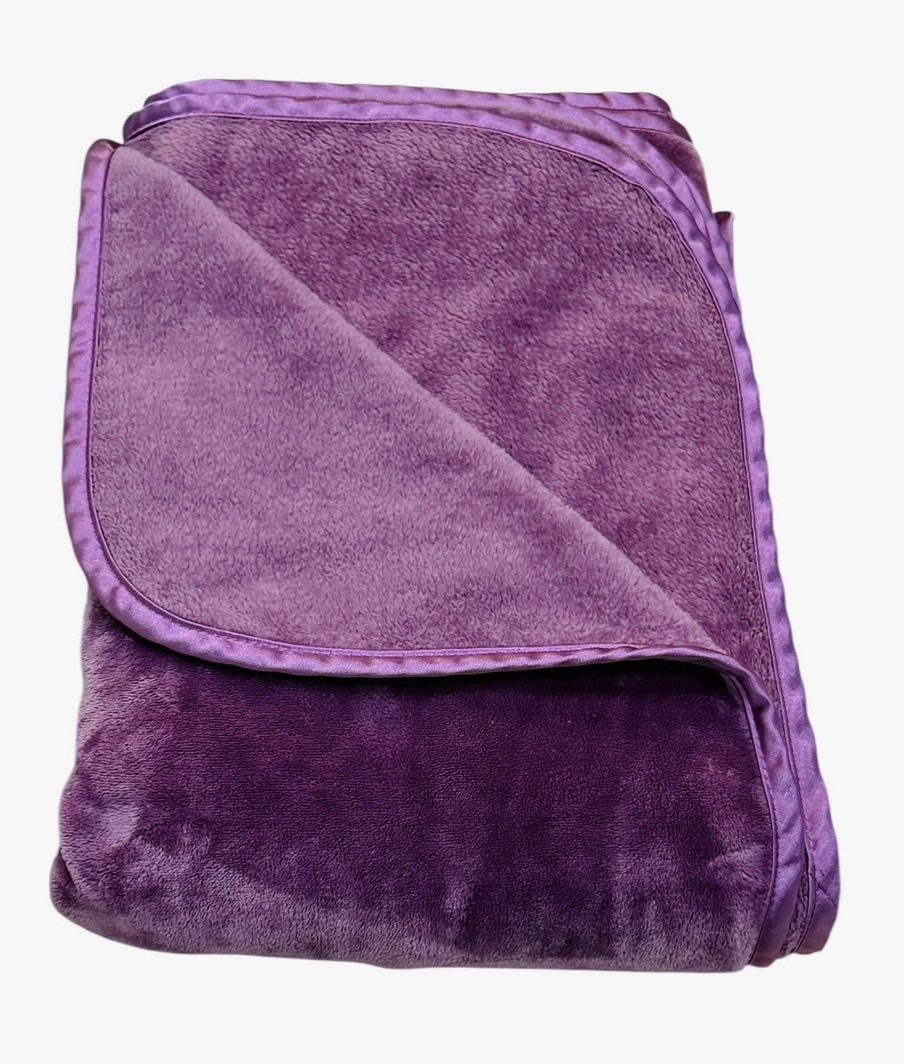 HTF Brookstone NAP Spa Purple Mauve travel Blanket, satin edge