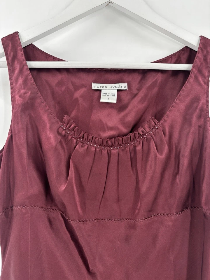 Blusa sin mangas Peter Nygard vintage para mujer 6 rojo granate 100 % seda sin mangas con cuentas Foto 3 de 4