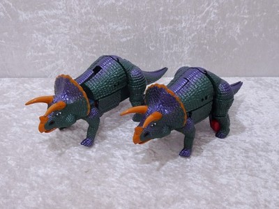 2 x Dinosaurier Triceratops Actionfigur Transformers - Vintage