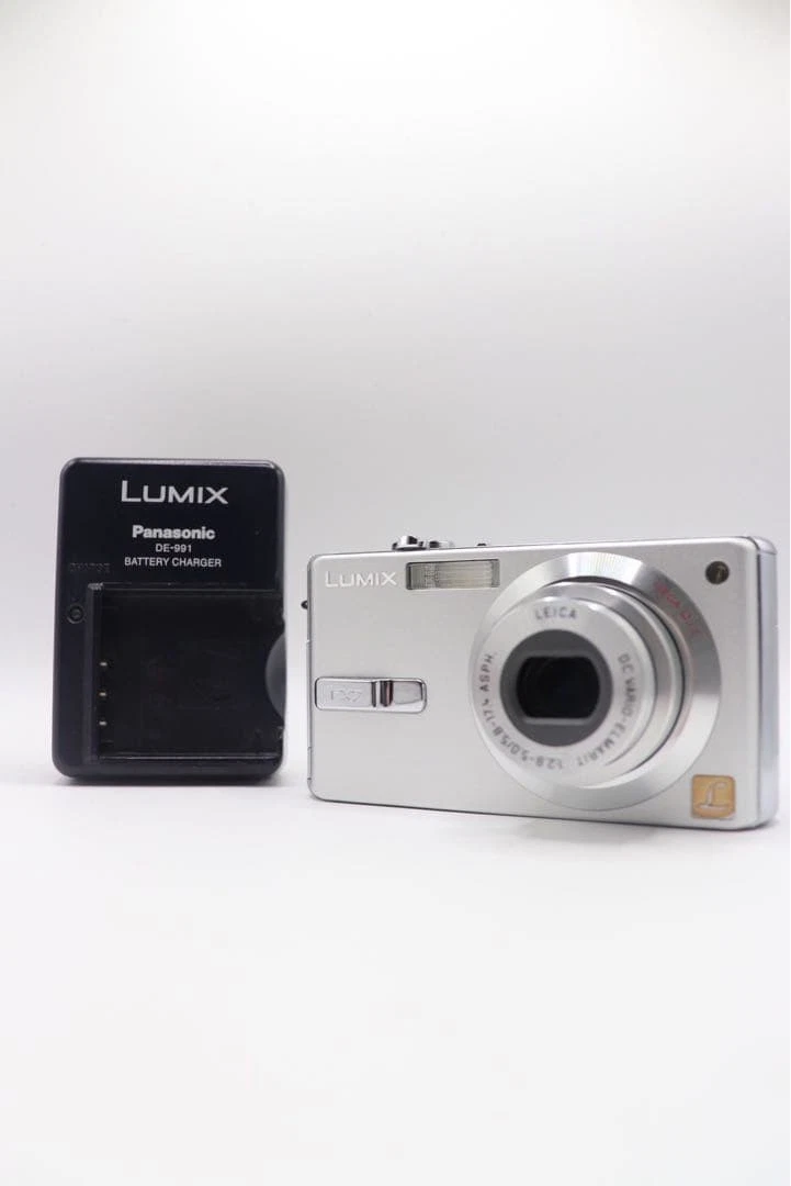 Panasonic LUMIX DMC-FX7 Digital Cameras for Sale - Shop New & Used