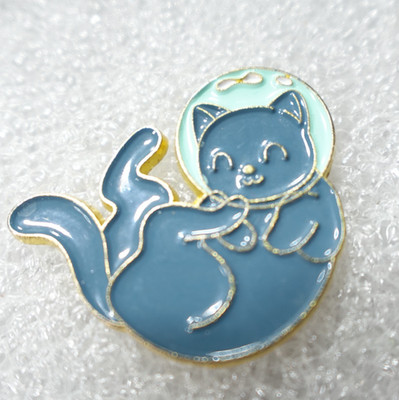Space Cat Floating enamel pin , playful head stuck in bowl