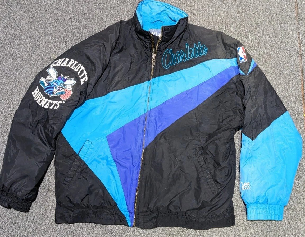 Large 90s Charlotte Hornets Starter Windbreaker