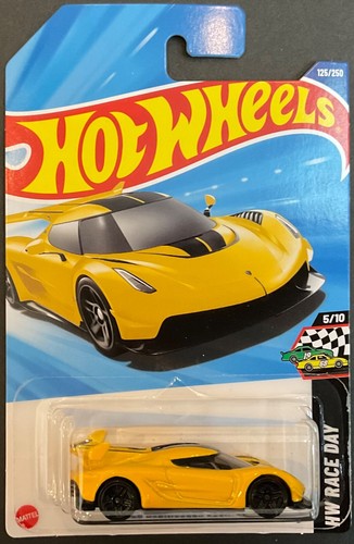 Hot Wheels 2020 KOENIGSEGG JESKO, Yellow, 2025 E-Case, * BOX SHIPPING *