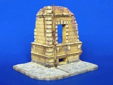 Plus Model 1/48 Ruined Berlin Stone Building Corner with Sidewalk 1945 WWII 4032