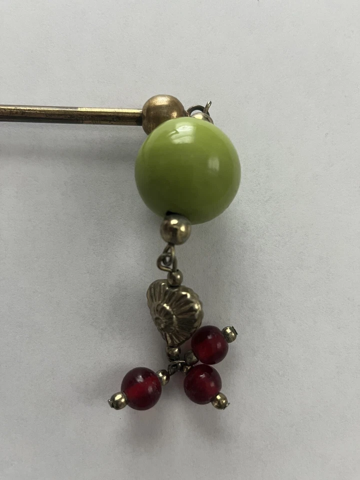 Apagador de velas vintage de latón TWO’S COMPANY NY con bisagras con piedras corazón Foto 3 de 4