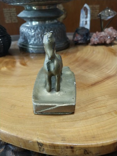 Antik 20er Jahre Metall Pferd versinkt im Schlamm Figur, Tintenlöscher oder Briefbeschwerer - Bild 3 von 7