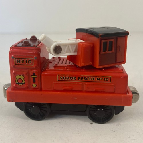 Thomas & Friends 2003 2004 Lot of 3 Harvey, Spot Light Car And Hose Car - Picture 12 of 14