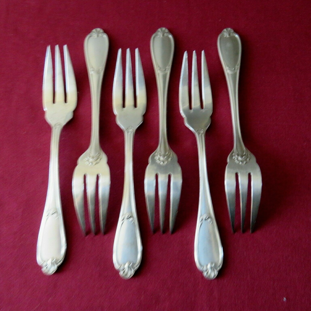 1 FOURCHETTE À gâteau ERCUIS modèle POMPADOUR métal argenté Couvert 14