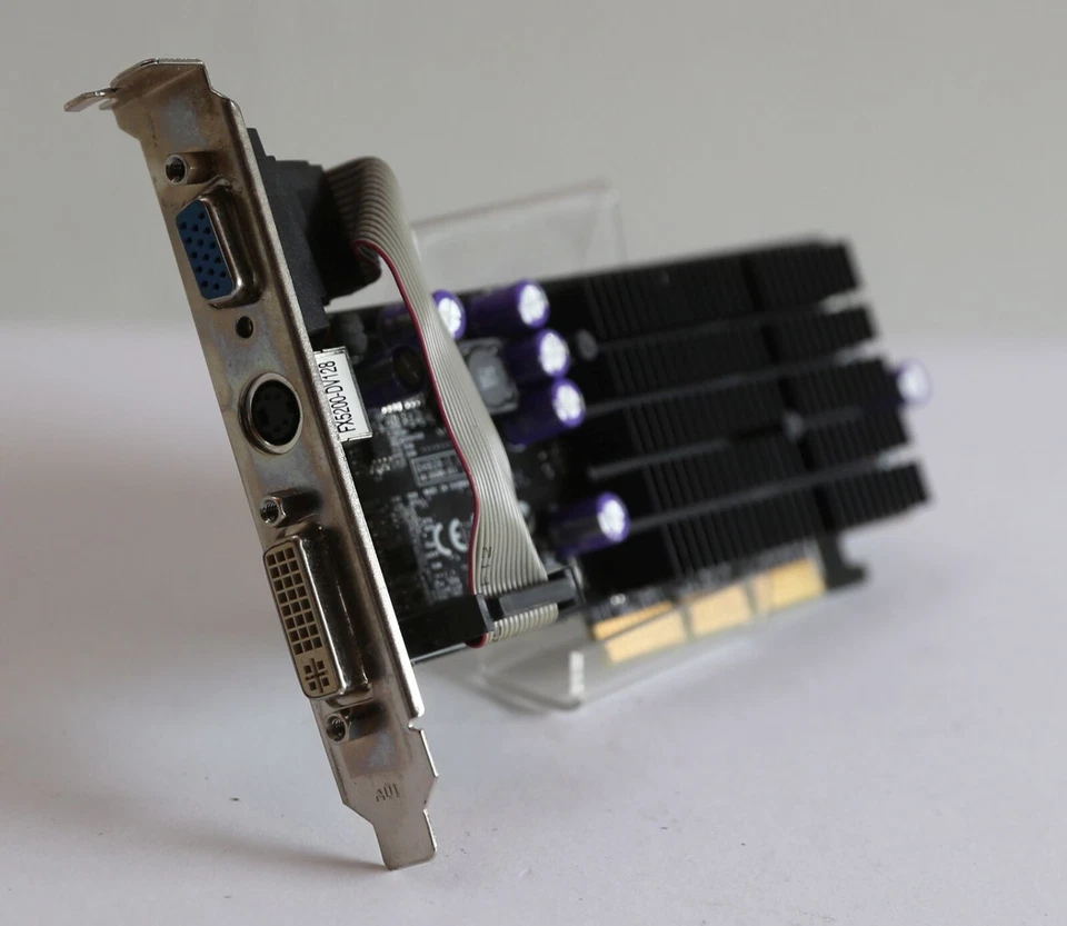 Nvidia GeForce FX 5200  - 128MB Grafikkarte - AGP - Bild 2 von 3