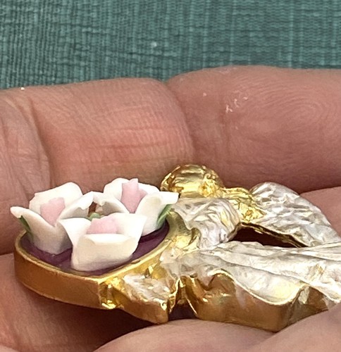 I Am Edgar Berebi My  Angel Of The Flower Brooch Pin  1999 _2001 Vintage Jewelry - Picture 8 of 12