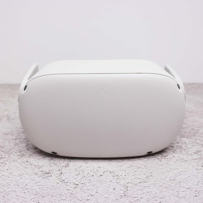 Meta Quest 2 128GB Advanced All-In-One VR Headset DAMAGED