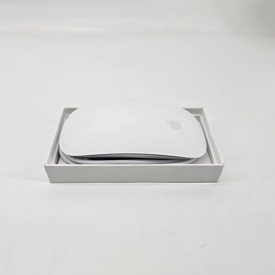 Apple Magic Mouse 2024 MXK53Z/A | Bluetooth | Weiß/Silber | Grade B - Bild 3 von 4