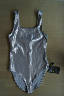 Nike Icon Clash Damen Body-Suit  mit BH Training Größe XS Metallic Silber - NEU-