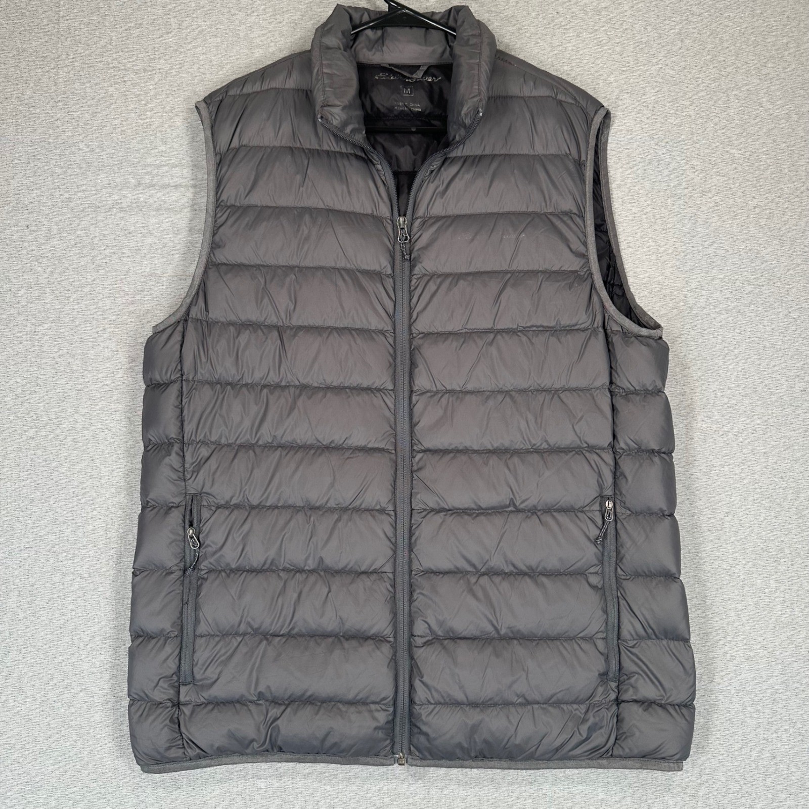 Eddie Bauer Down Puffer Vest Mens M Gray Full Zip Quilted Outdoor Lightweight