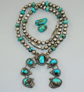 NAVAJO Vintage TURQUOISE SQUASH BLOSSOM Necklace Old Naja Melon 21.25" Drop