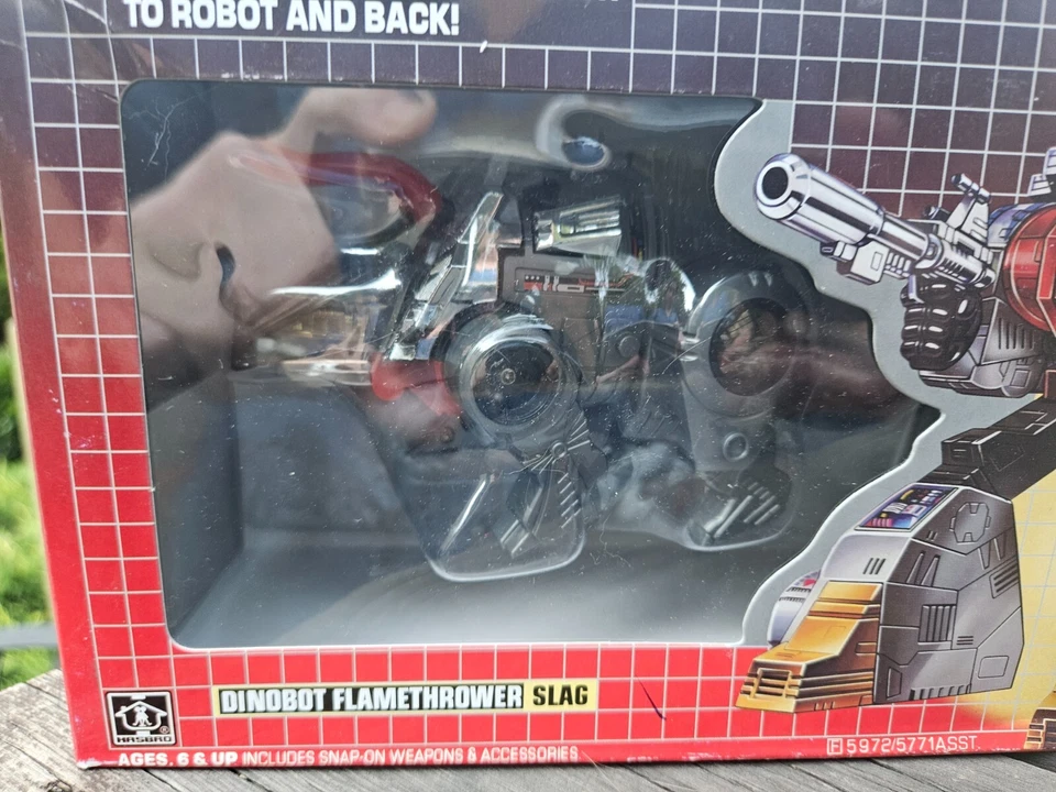 DINOBOT TRANSFORMERS G1 SLAG KO FIGURE REISSUE - Image 2 of 4