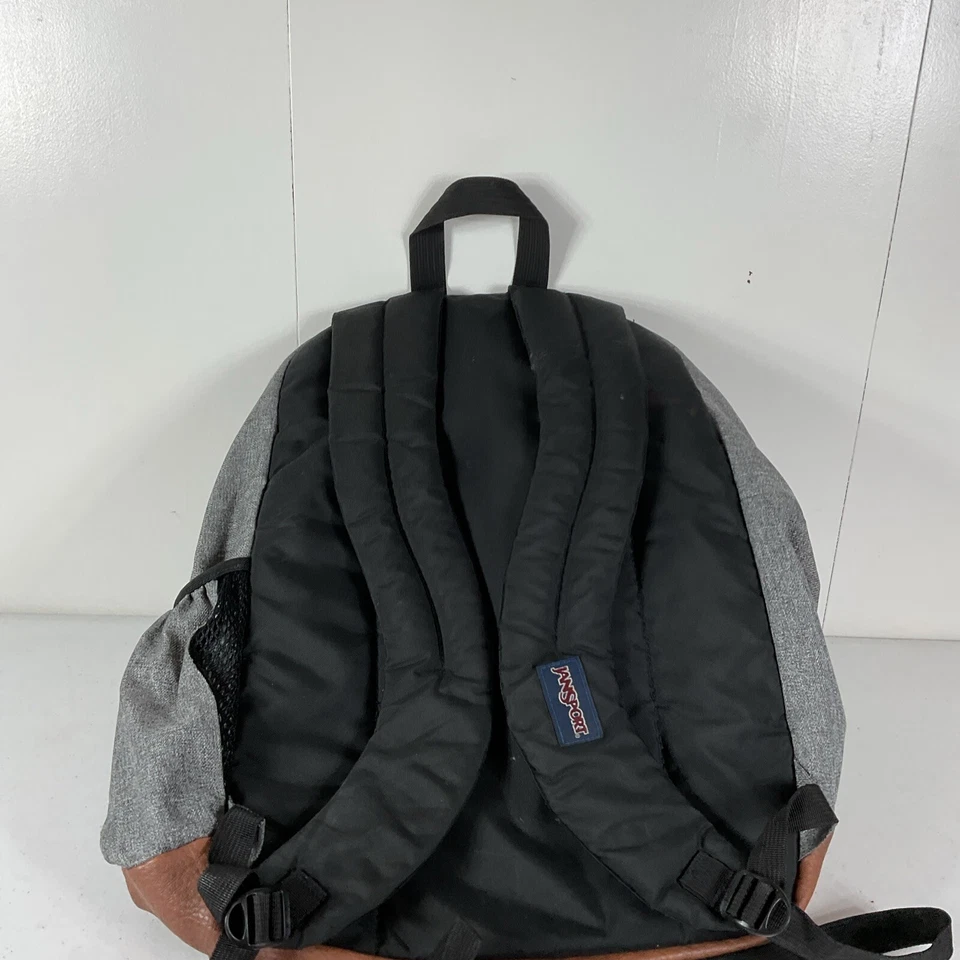 Mochila Estudiante Jansport Vintage Gris con Parte Inferior de Cuero Marrón 5 Bolsillos con Cremallera Y2K Foto 4 de 4