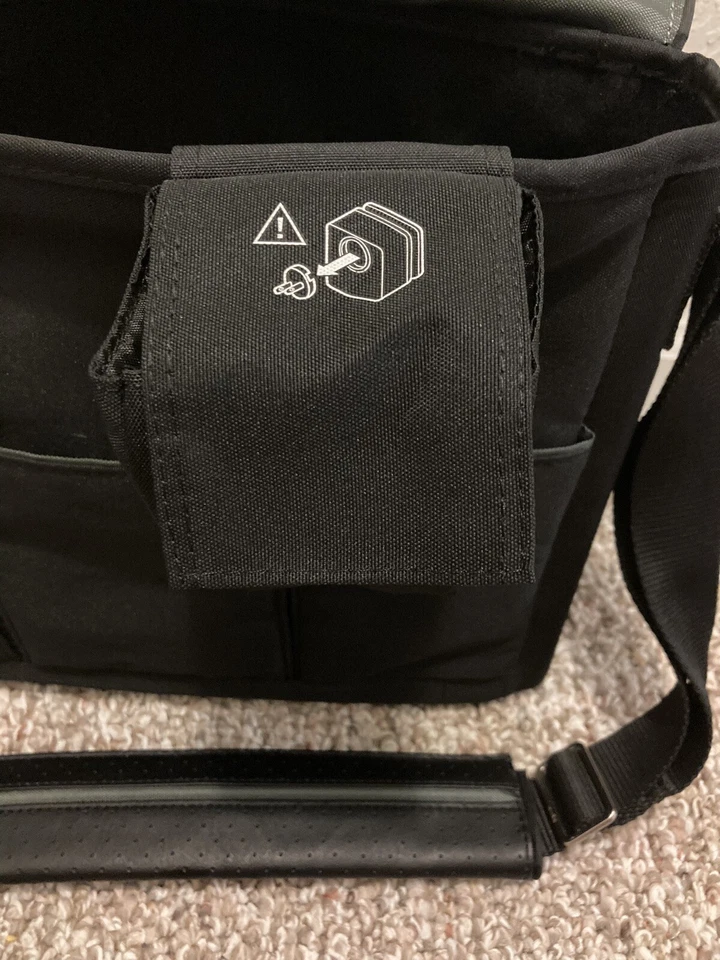 Bose SoundDock Portable Black Travel Bag Carrying Case w/ Padded Shoulder Strap - Image 3 of 4