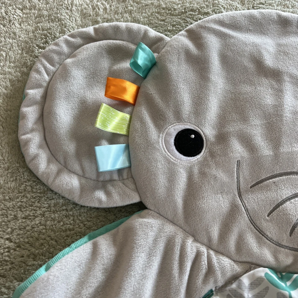 Brigh Starts Gris Elefante Hojas Verdes Cintas Alfombra de Juego para Bebé Foto 2 de 4