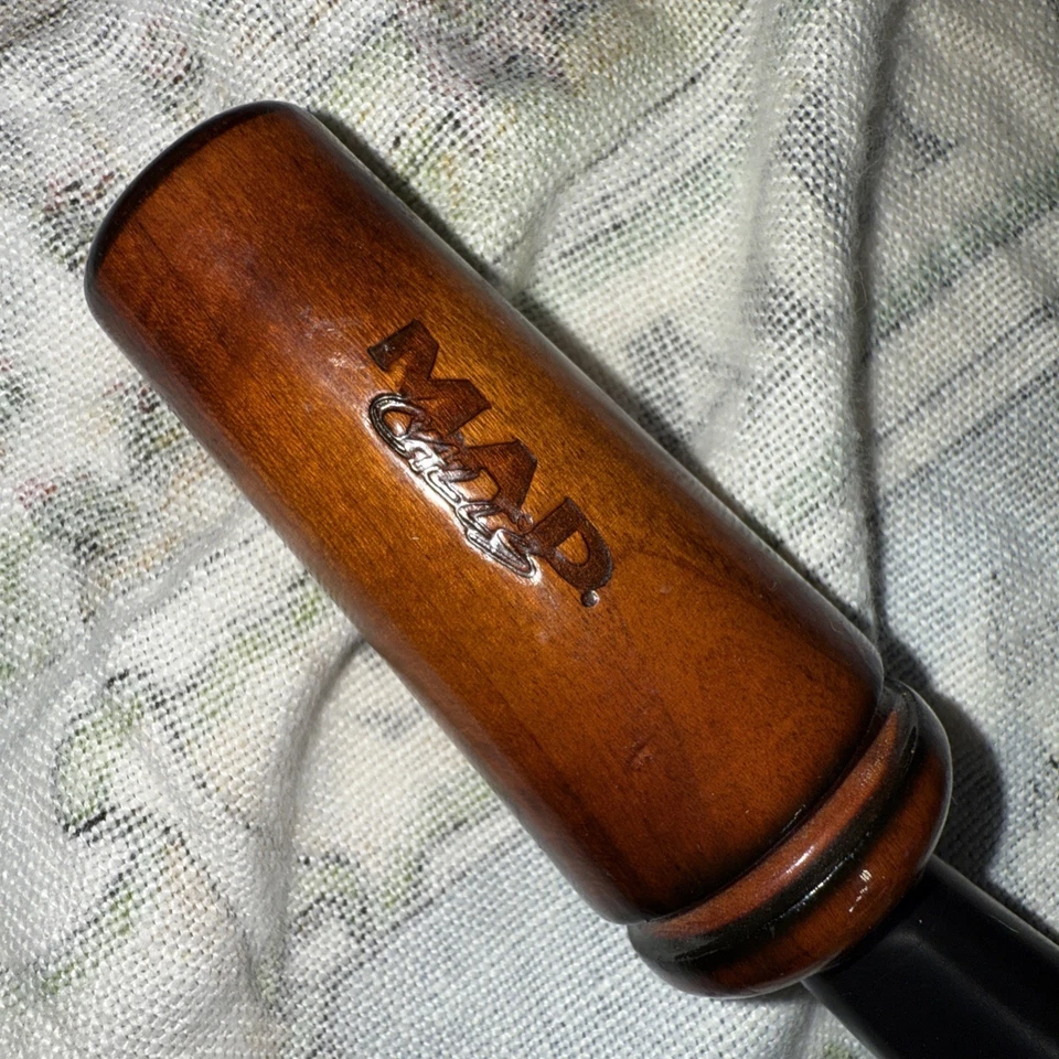 M.A.D. Custom Cherry Coyote Call 1 Mile Range Outland Vintage V/CLEAN Condition - Image 2 of 4