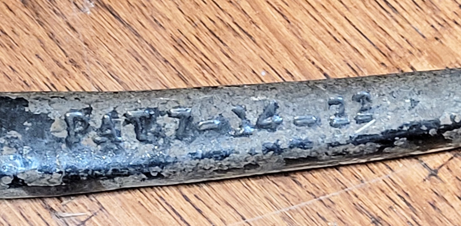 VINTAGE 13" Chicago RIVET Hamd Tool Rivet Co. Old Pliers Crimped Sheet Metal