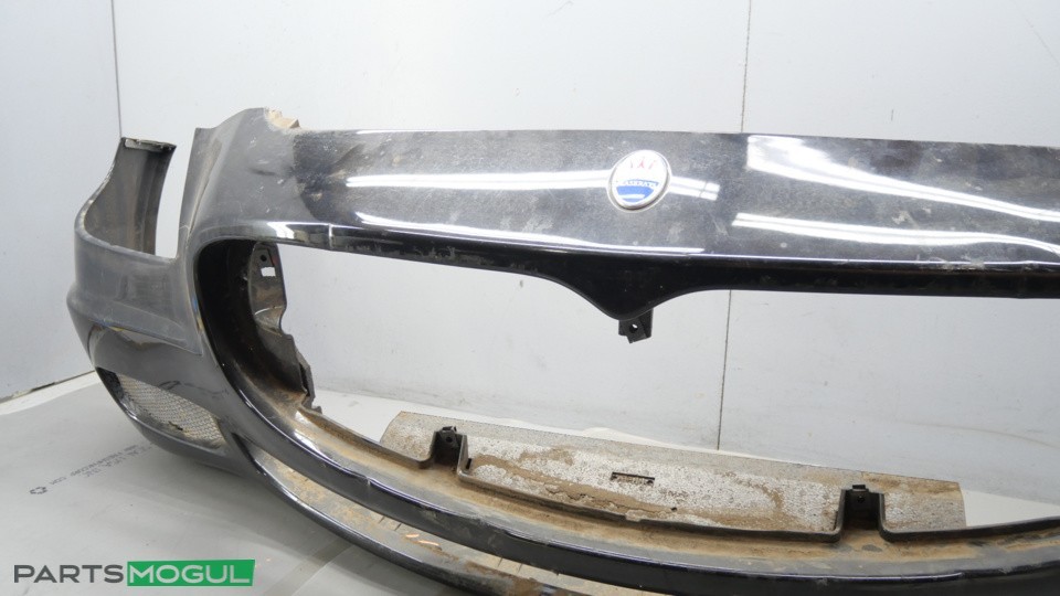 03-08 Maserati Quattroporte M139 Front Bumper Cover Panel Black 980139382 OEM