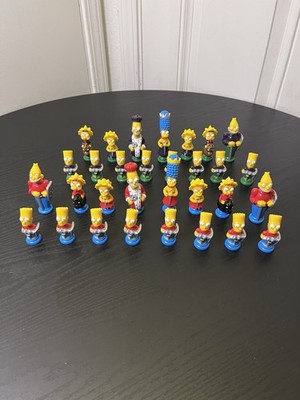 VTG The SIMPSONS 3D Chess Set  Game 1991 PIECES ONLY  31 Pcs  Missing 1 Knight
