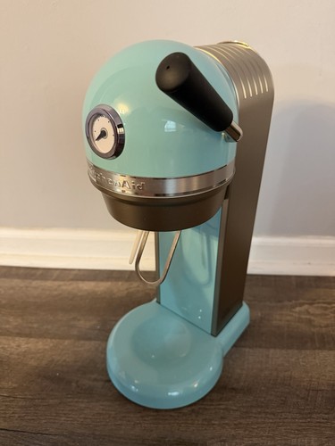 Kitchen Aid Soda Stream Heavy Duty Sparkling Beverage Maker KSS1121AQ Aqua Sky