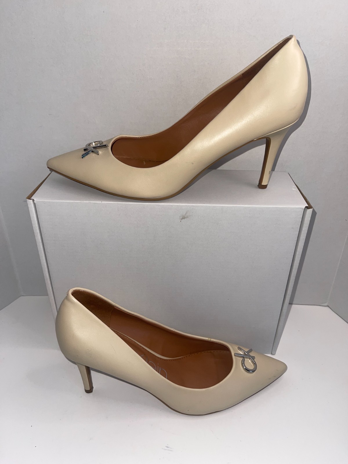 Women's Calvin Klein Dolly Pumps –Elegant Style in Light Natural Beige -Size 11M