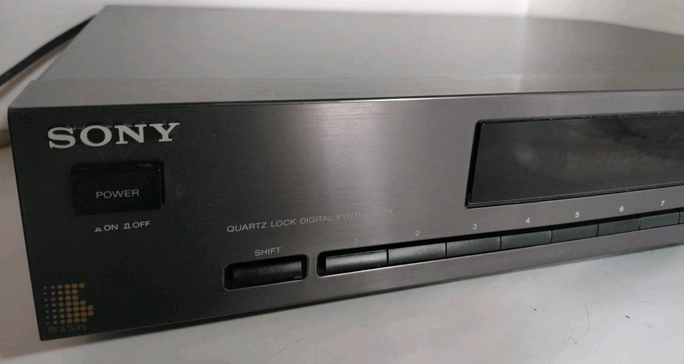 Sony ST-JX531 FM Estéreo Sintonizador FM-AM Bloqueo de Cuarzo Sintetizador Digital ¡ENVÍO GRATUITO! Foto 3 de 4