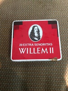 Vintage WILLEM II 20 Extra Senoritas CIGARS Advertising Tin! (Made in Holland)
